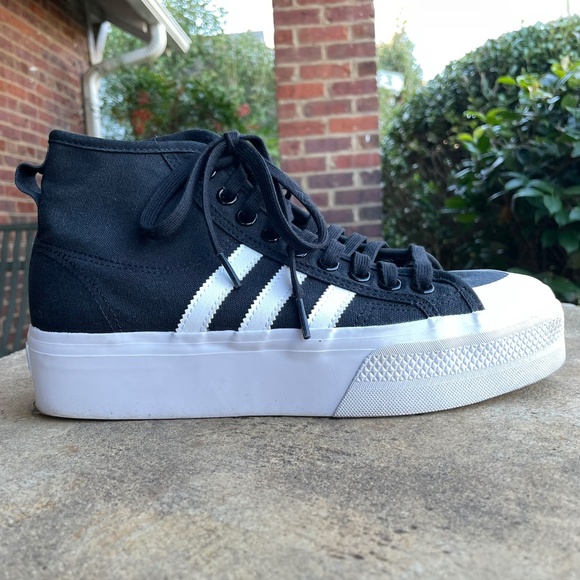Adidas Nizza Platform Mid, black w/ white stripes - Picture 1 of 12
